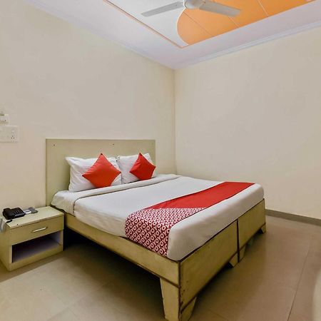 Blossom Suites Bangalore Eksteriør bilde