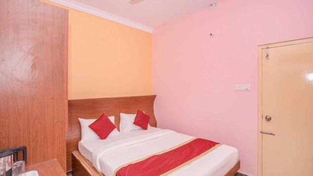 Blossom Suites Bangalore Eksteriør bilde