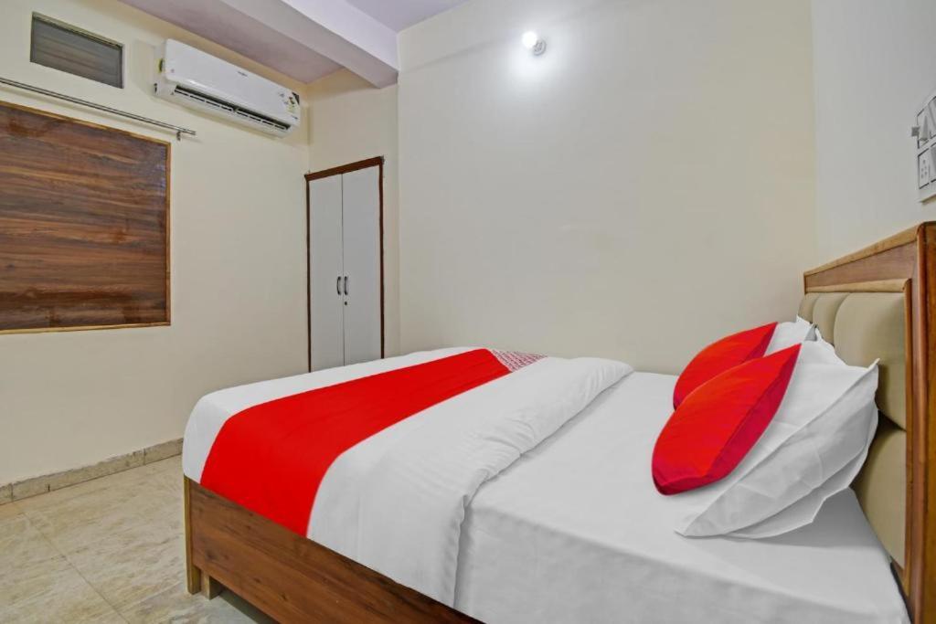 Blossom Suites Bangalore Eksteriør bilde